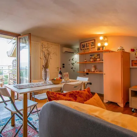 Apartamento La Rondine - Luu280 By Interhome